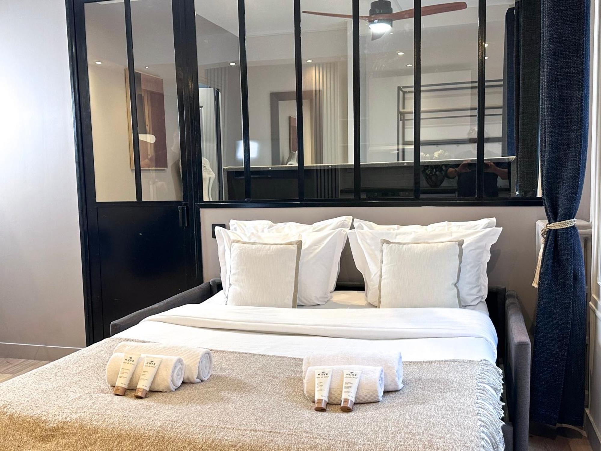 Beautiful Loft In Champs-Elysees Párizs Kültér fotó