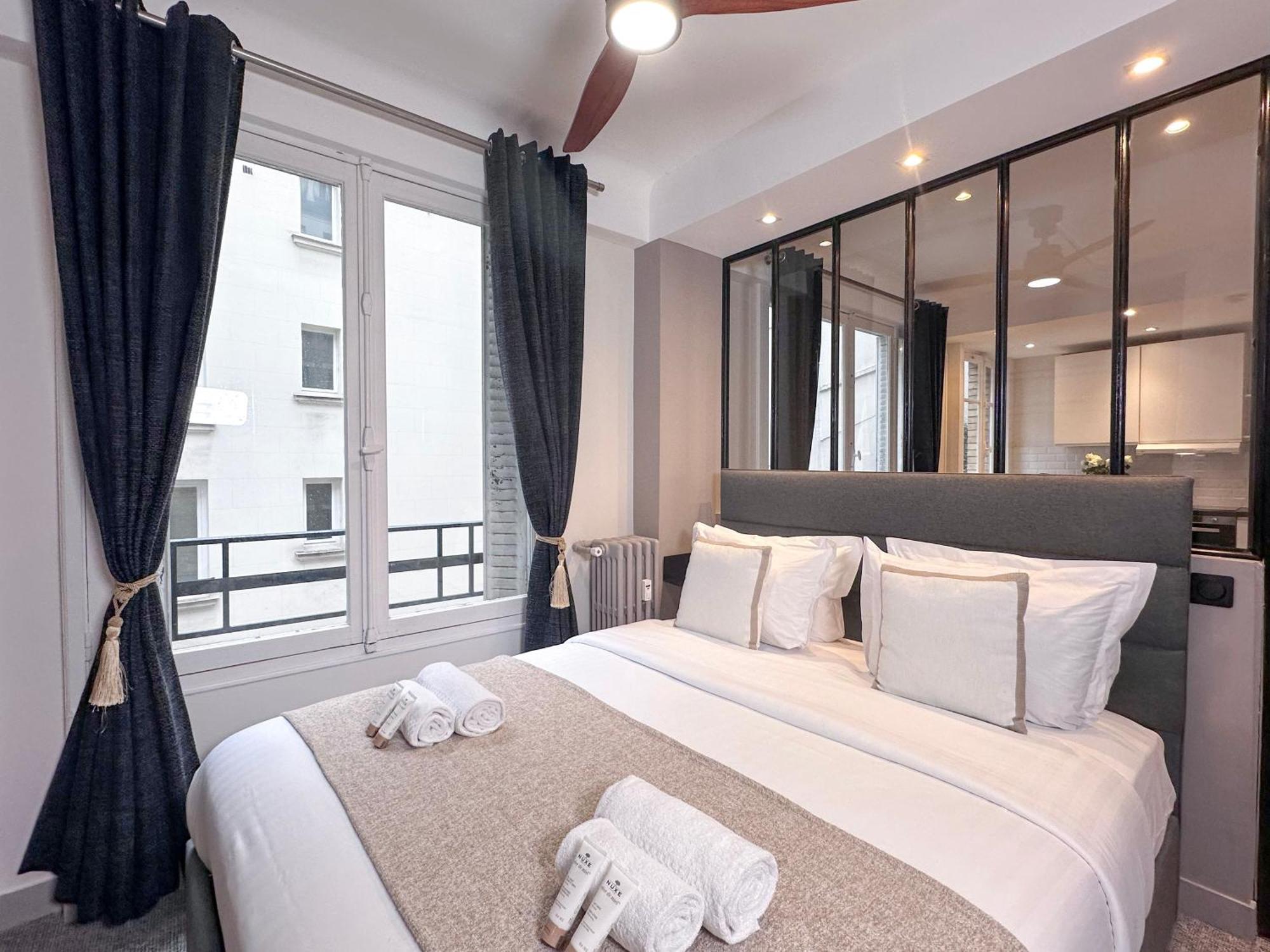 Beautiful Loft In Champs-Elysees Párizs Kültér fotó